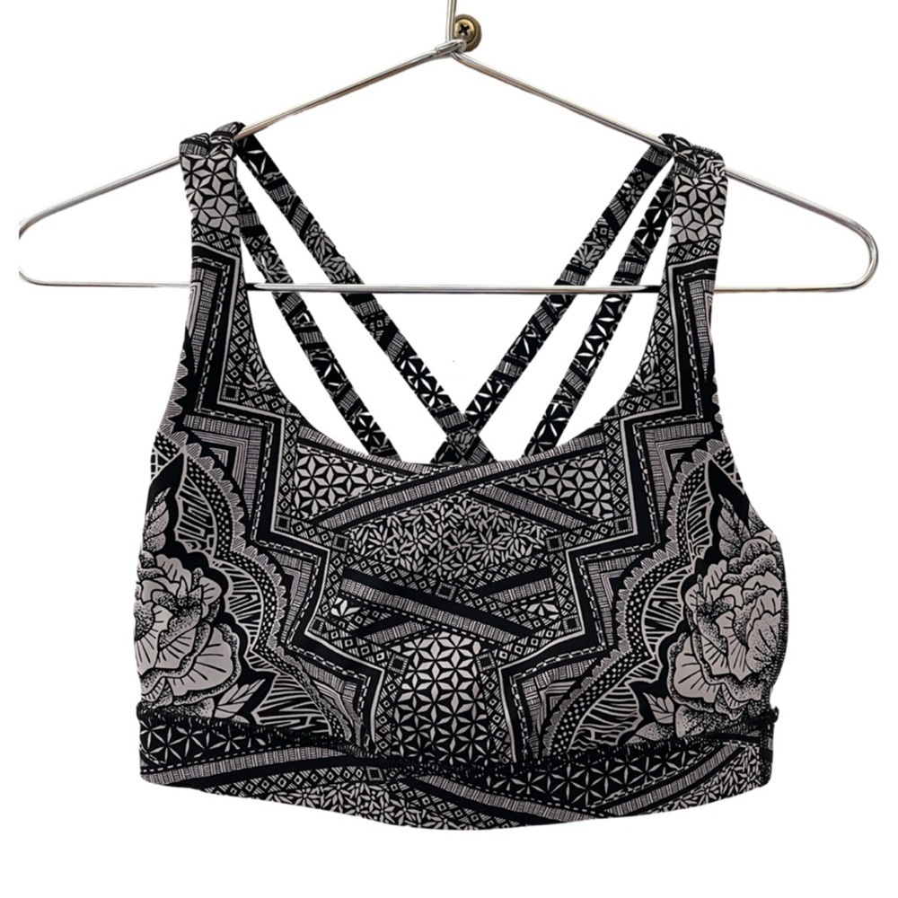 Lululemon Entwined Nulux Energy Bra Size 4